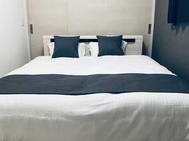 クイーンサイズベッド